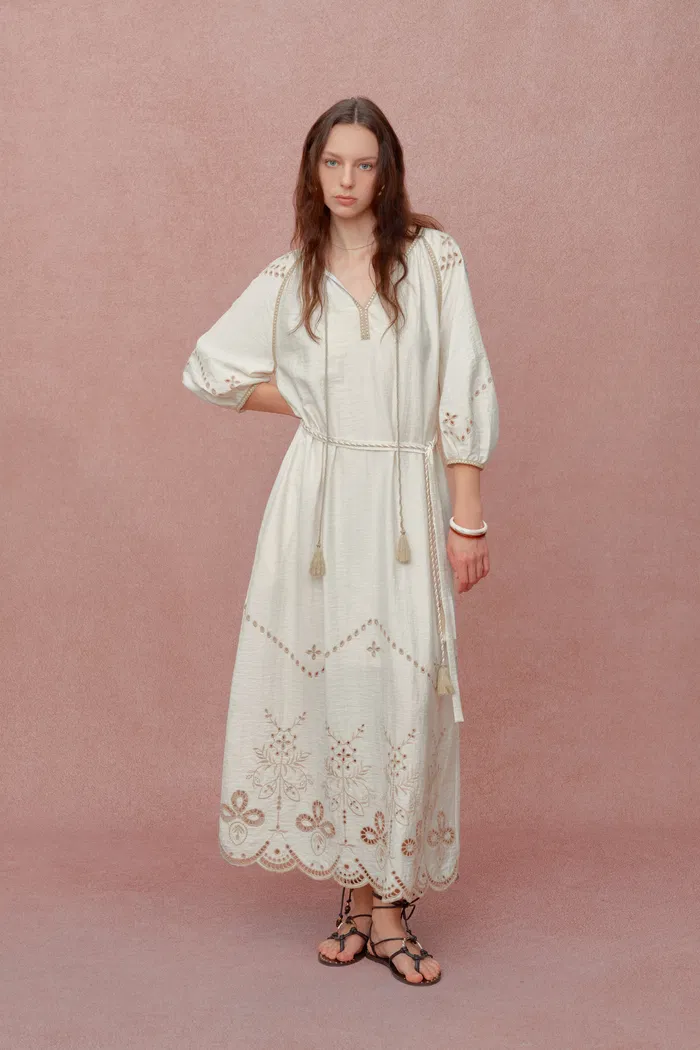 3171-antonia-artisan-embroidery-dress-in-linen-blend-1.webp