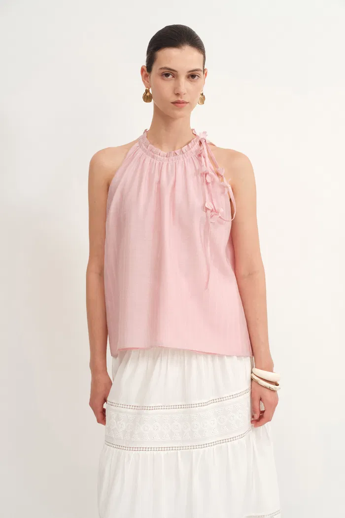 3270-joyce-hand-woven-flora-halter-neck-top-in-acetate-linen-blend-1.webp