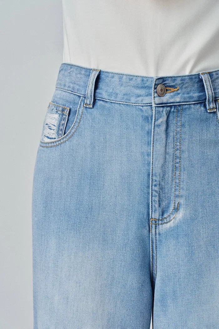 3362-prevernae-washed-wide-leg-jeans-in-cotton-denim-1.webp