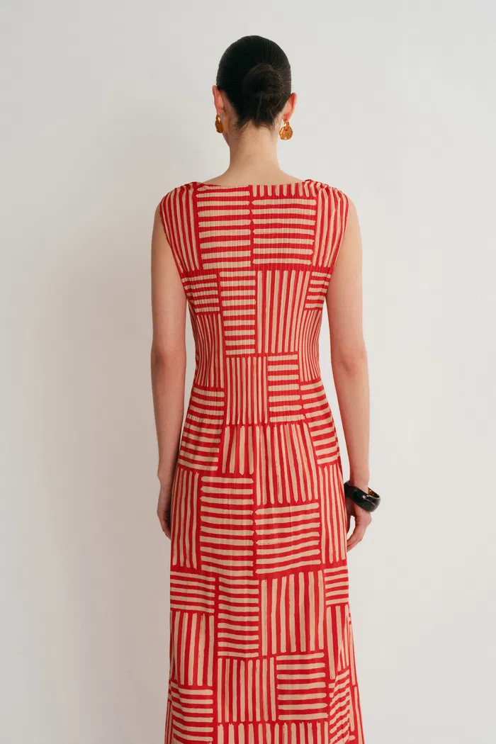 Lim Printed Pleated Maxi Dress