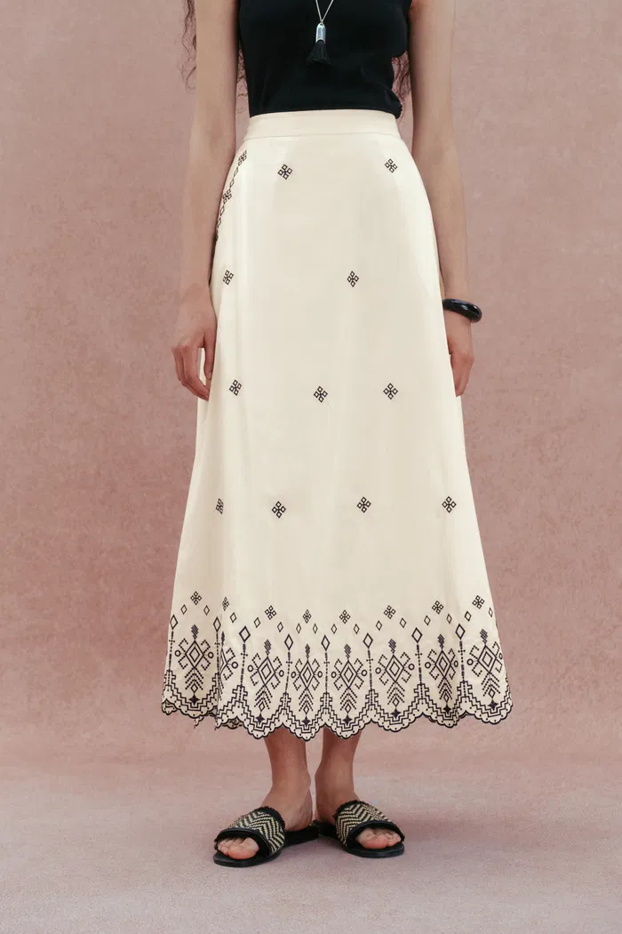 Olivia Scalloped Hem Embroidered Skirt in Premium Silk-Cotton
