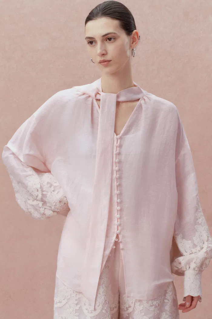3495-paz-pink-embroidered-blouse-and-short-matching-setin-silk-linen-blend-1.webp