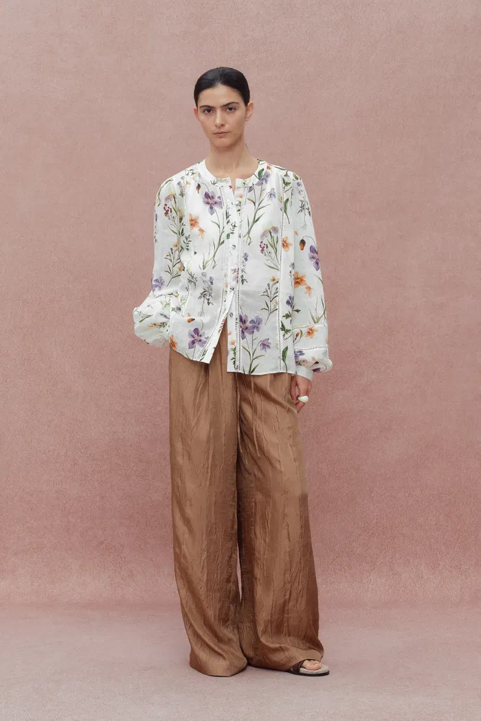 Perla Hand Painted Flora Blouse in Tencel-Ramie