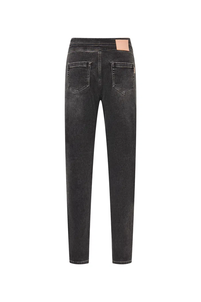 3525-eliza-fleece-lined-skinny-jeans-in-stretchy-denim-1.webp