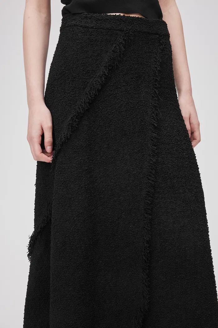 3533-edy-fringed-midi-skirt-in-lightweight-tweed-1.webp