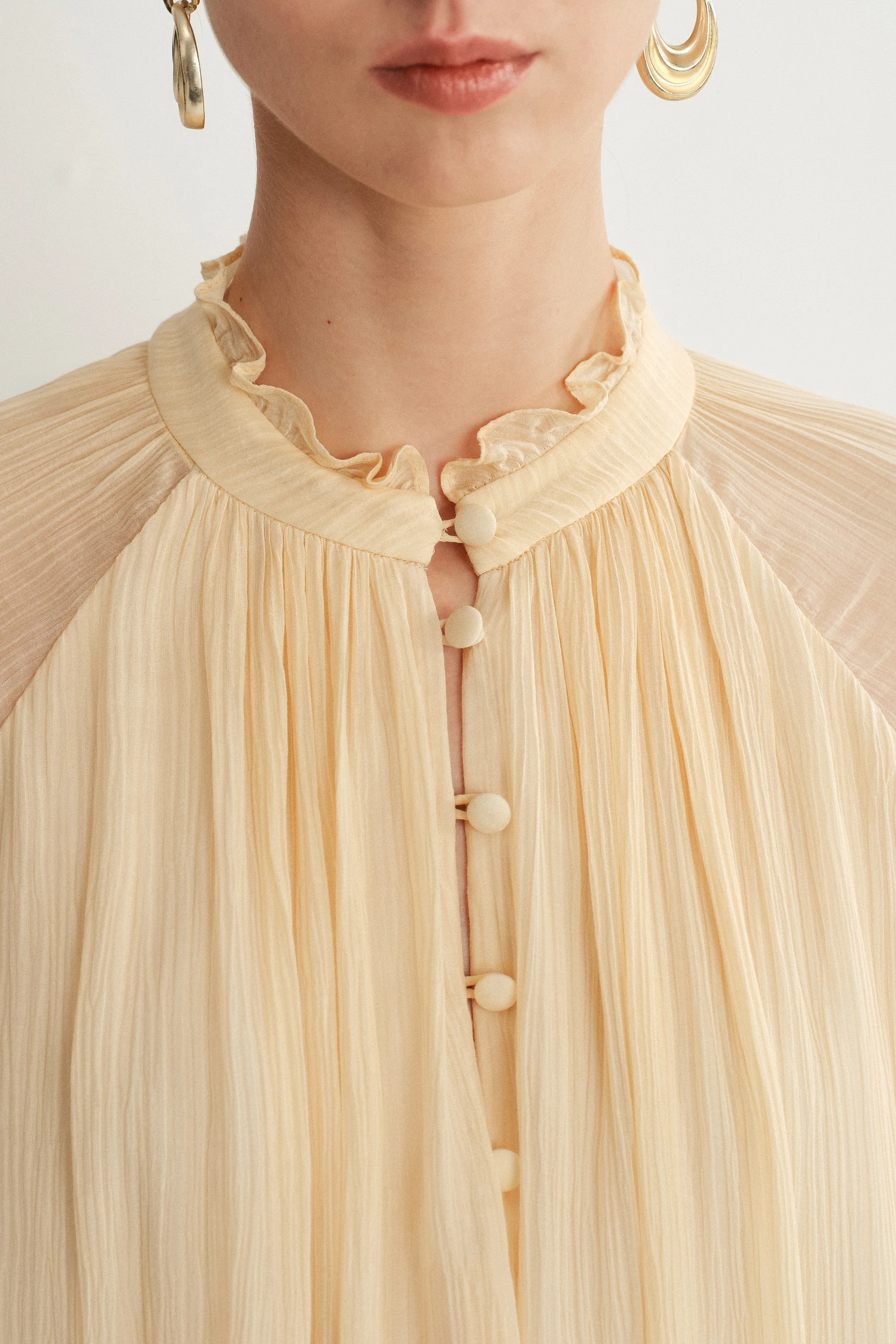 359-wendy-ruffle-dress-in-silk-crepe-1.webp
