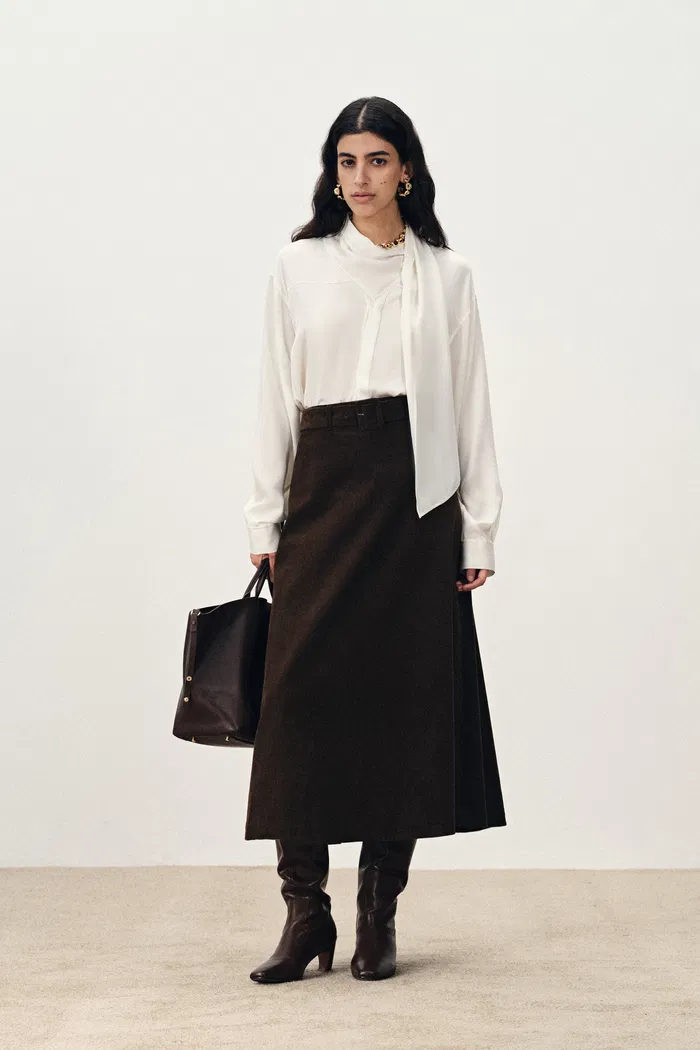 Geraldin Midi Skirt in Cotton Corduroy