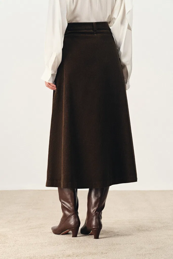 3633-geraldin-midi-skirt-in-cotton-corduroy-1.webp
