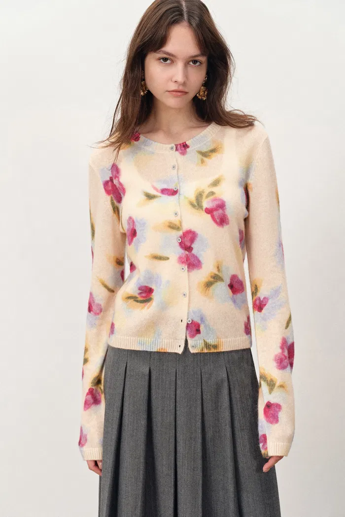 3661-sini-hand-printed-oil-painted-iris-cardigan-in-alpaca-merino-blend-1.webp