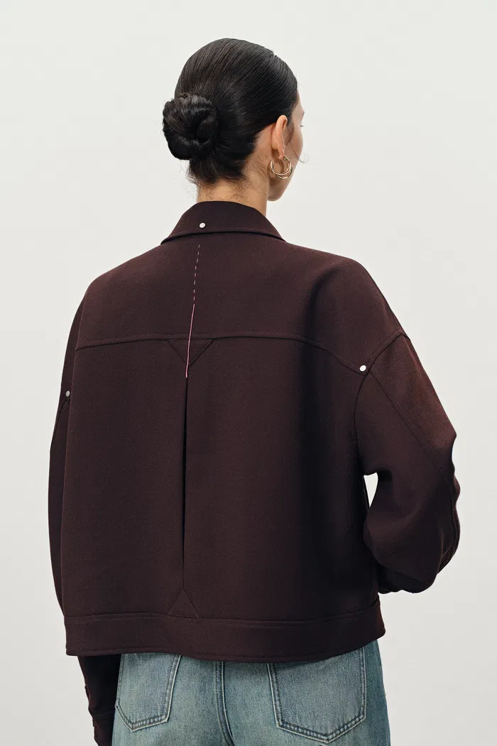 3667-brianna-hand-sewn-buttonholes-jacket-in-merino-wool-1.webp