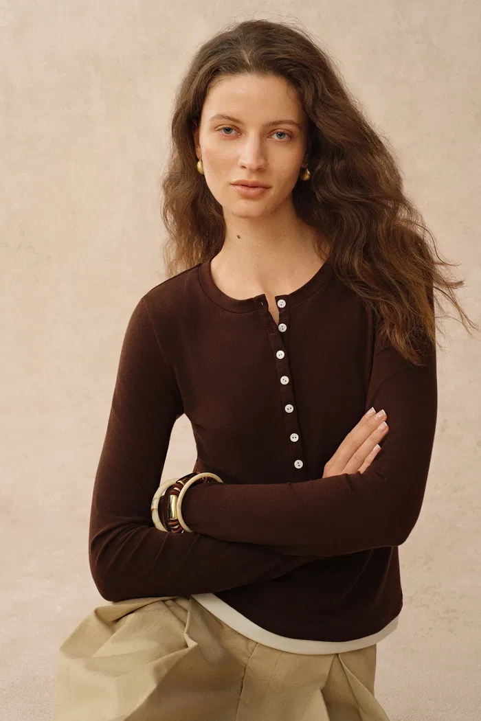 3703-tia-layered-look-long-sleeve-t-shirt-in-tencel-merino-knit-1.webp