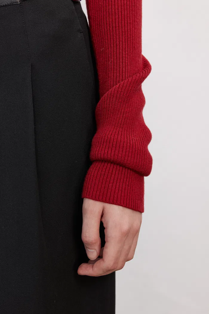 3727-venus-asymmetry-collar-sweater-in-wool-silk-blend-1.webp