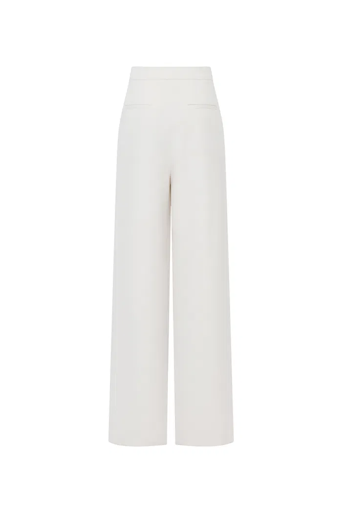3733-domi-white-buttoned-straight-leg-sweatpants-1.webp