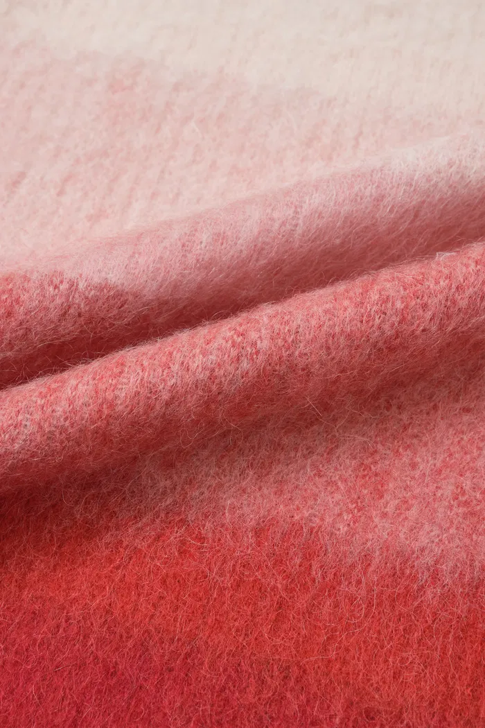 3759-cherry-ombre-cardigan-in-baby-alpaca-blend-knit-1.webp