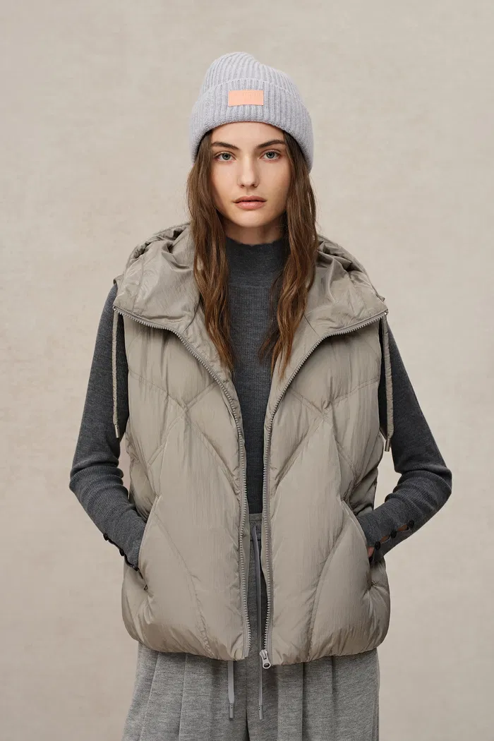 3840-bessy-cropped-two-piece-puffer-set-in-water-repellent-fabric-1.webp