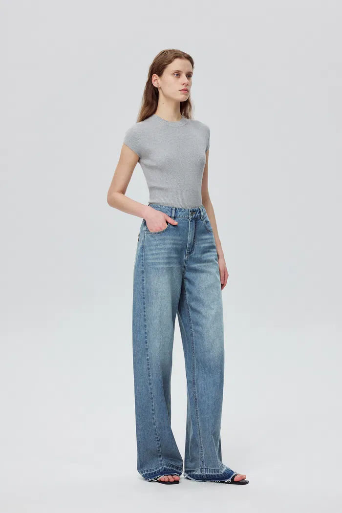 3854-echo-wide-leg-jeans-in-cotton-denim-1.webp