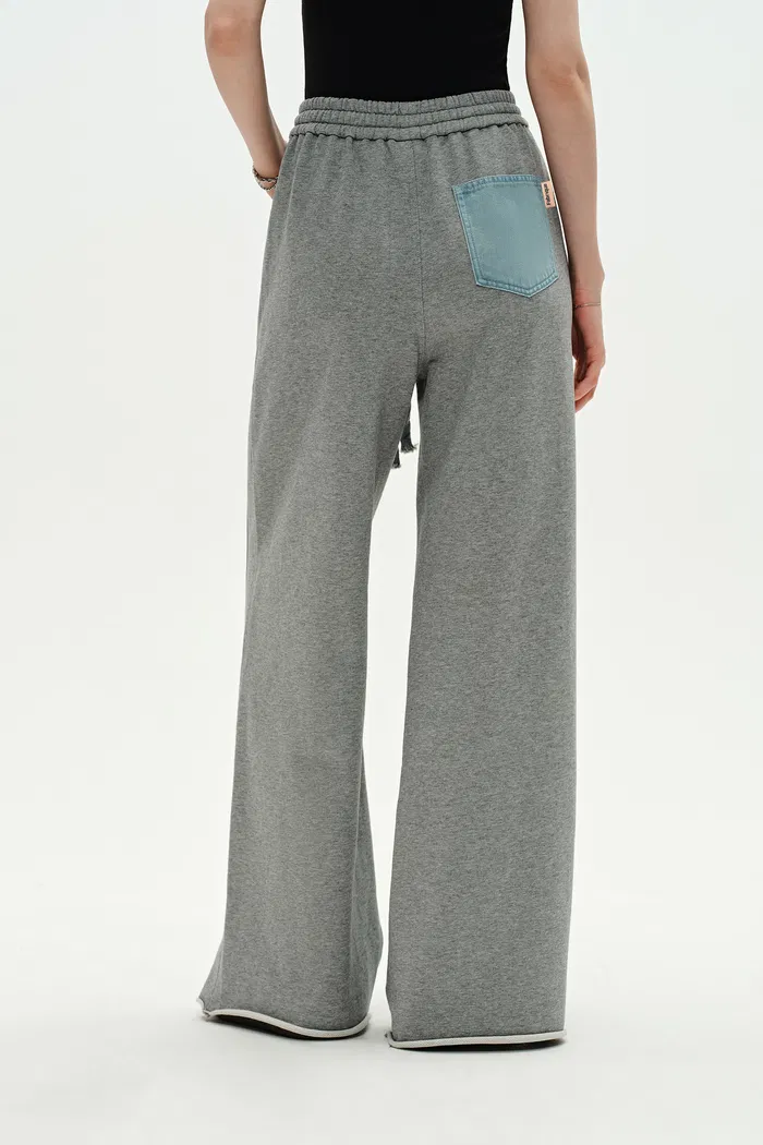 3902-sereta-wide-leg-denim-jeans-in-cotton-jersey-1.webp