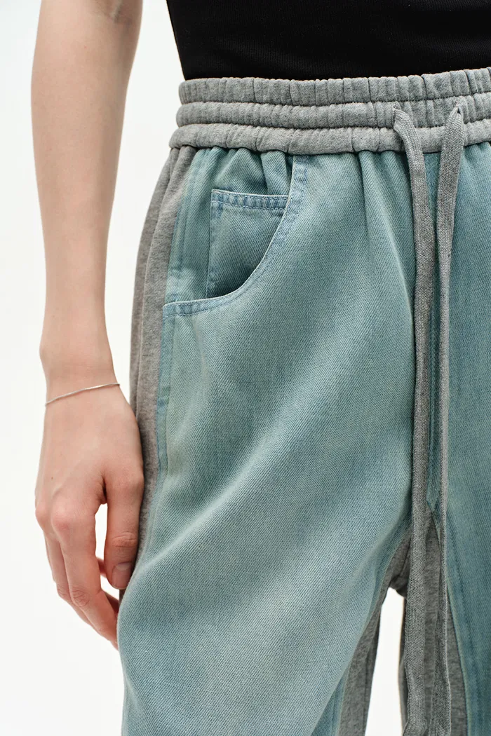 3902-sereta-wide-leg-denim-jeans-in-cotton-jersey-1.webp