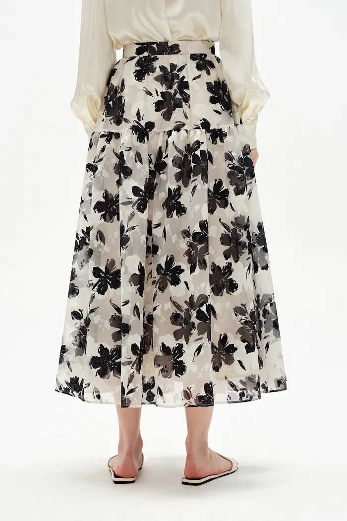 3912-rhea-jacquard-print-skirt-in-heavy-jacquard-mesh-1.webp