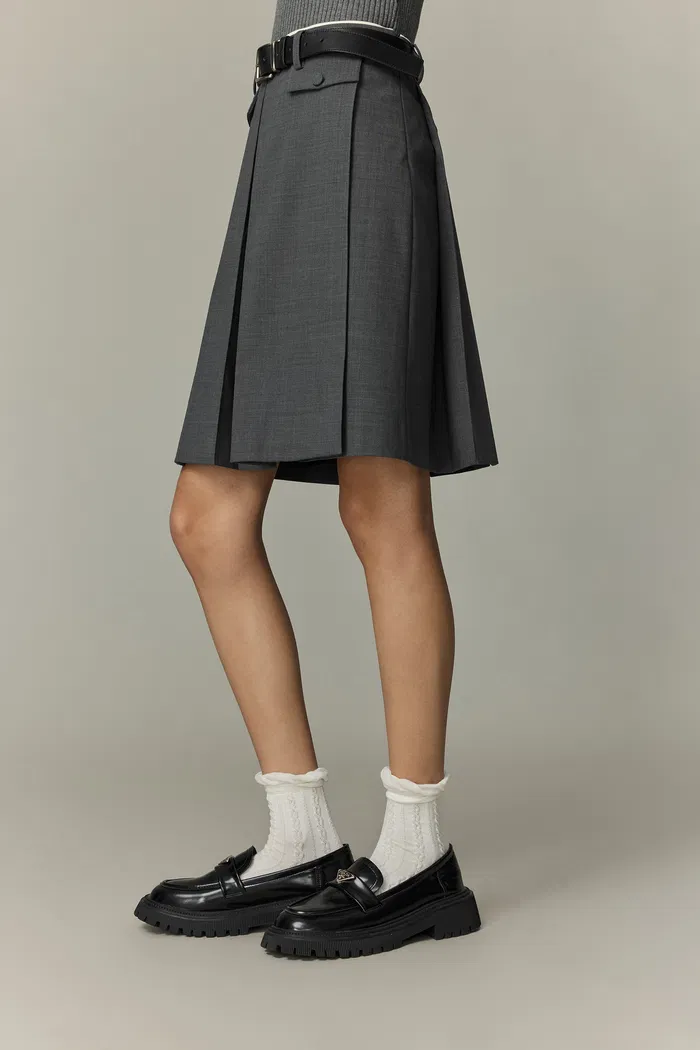3928-aurora-pleated-skort-in-fine-wool-blend-1.webp