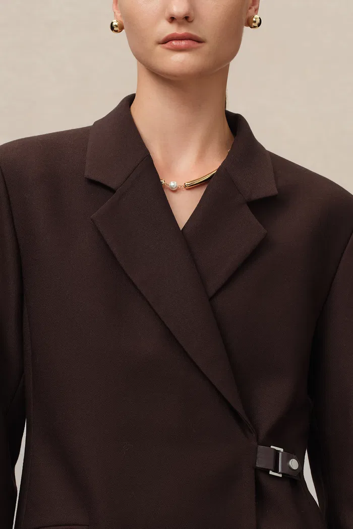 3936-babila-side-notched-lapel-blazer-in-fine-wool-twill-1.webp