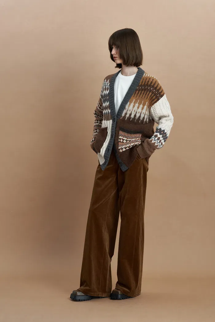 3952-faye-fair-isle-mixed-yarn-cardigan-in-chunky-merino-wool-knit-1.webp