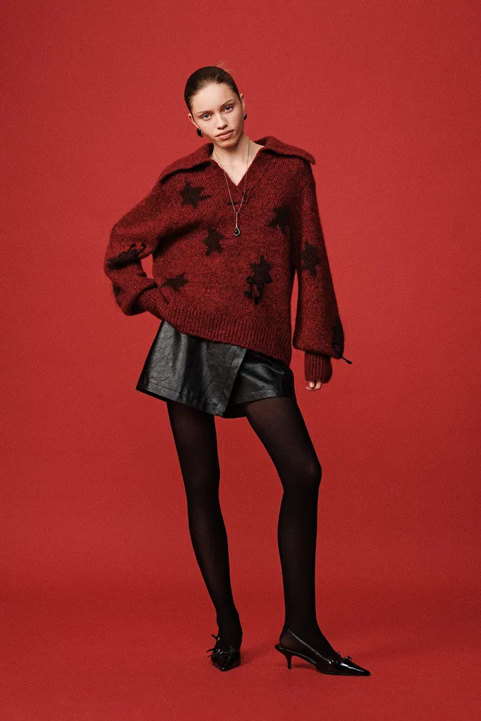 4024-polaris-les-amis-turtleneck-sweater-in-chunky-alpaca-wool-blend-1.webp