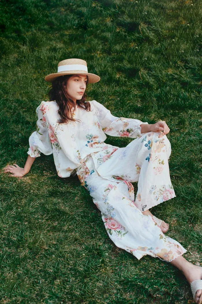 Ariel Flora Blouse and Pant Matching Set in Silk-Linen Blend