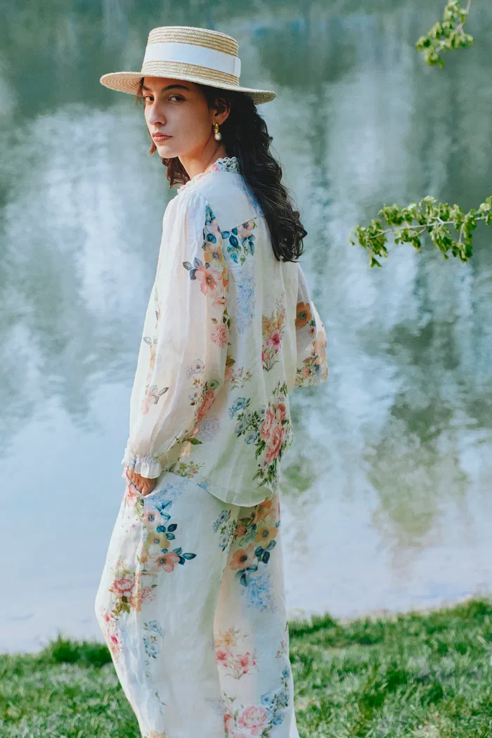 4040-ariel-flora-blouse-and-pant-matching-set-in-silk-linen-blend-1.webp