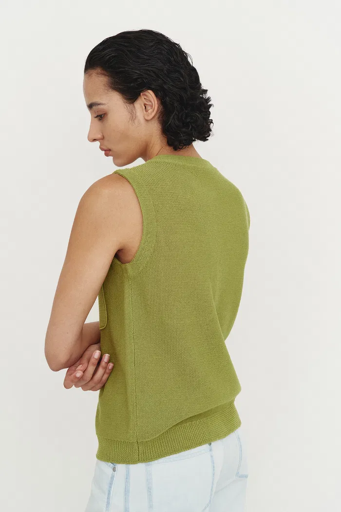 4070-winnie-sleeveless-knit-vest-top-in-linen-blend-1.webp