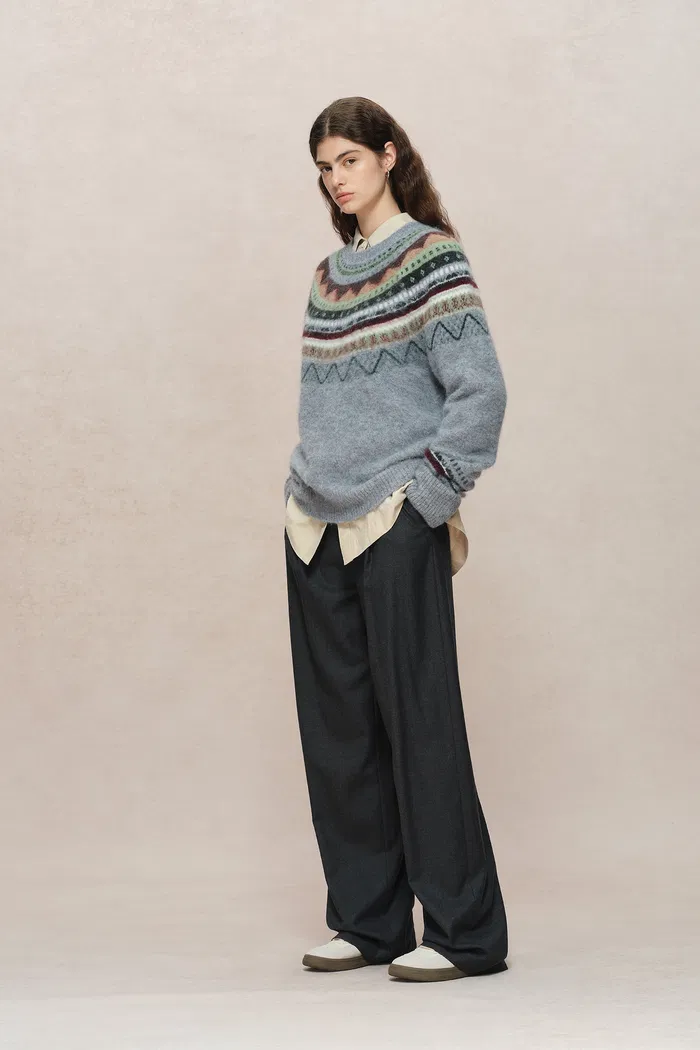 4076-islay-13-colors-fair-isle-pullover-sweater-in-baby-alpaca-knit-1.webp