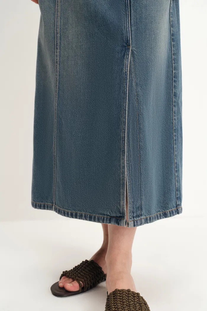 41-mariette-asymmetrical-placket-maxi-skirt-in-cotton-denim-1.webp