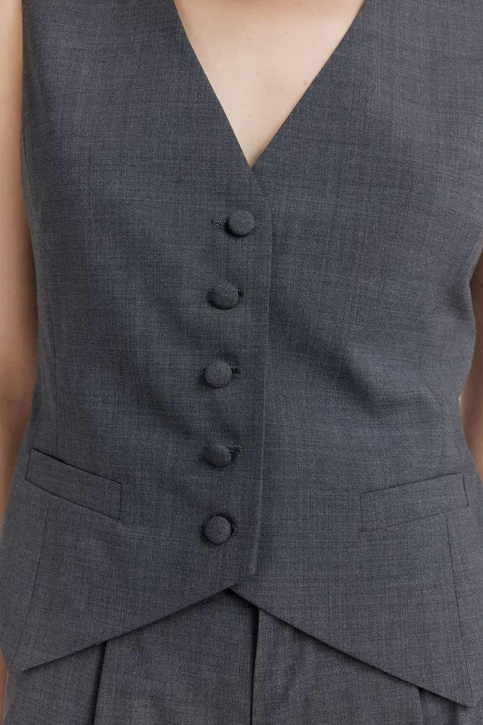 4110-axel-vest-in-wool-blend-1.webp