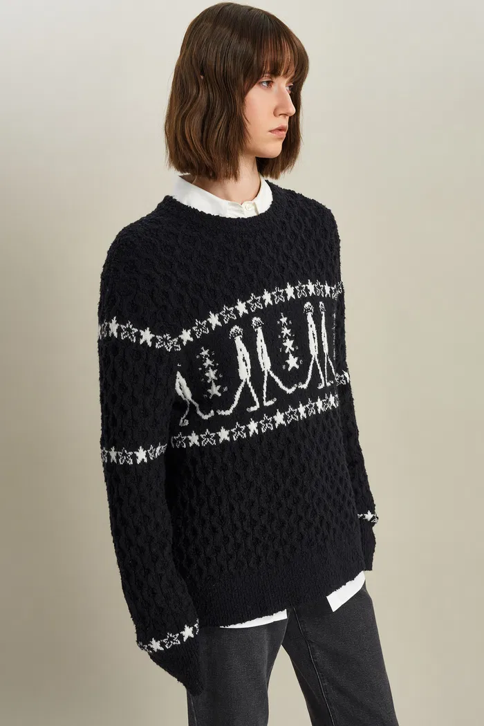 4132-star-walker-black-fair-isle-pullover-in-wool-pom-pom-yarn-knit-1.webp