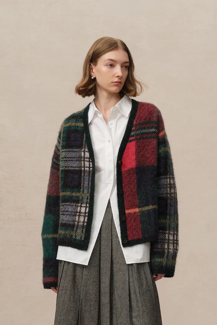 4140-scottic-plaid-jacquard-cardigan-in-baby-alpaca-merino-blend-1.webp
