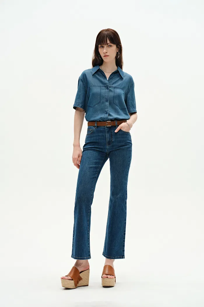 4160-nora-cropped-flare-jeans-in-stretch-denim-1.webp
