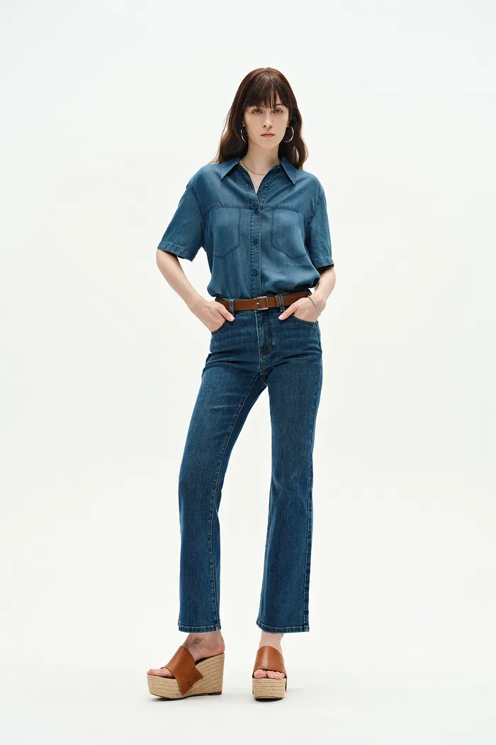 4160-nora-cropped-flare-jeans-in-stretch-denim-1.webp