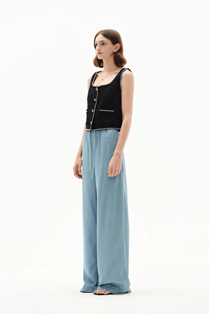 4268-seren-elastic-waist-wide-leg-jeans-in-lyocell-denim-1.webp