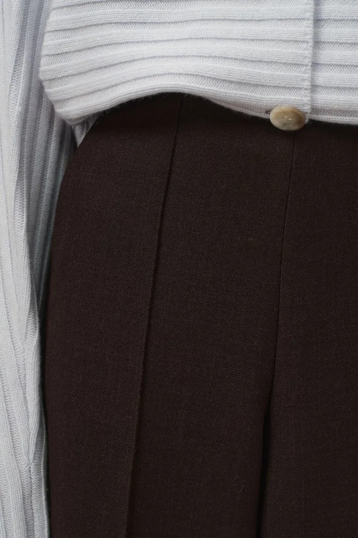 4370-svichka-twill-straight-leg-pants-in-merino-wool-twill-1.webp