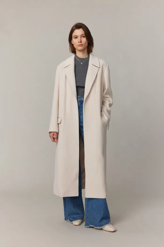 Ros Hand-Stitched Sculpted Coat in Wool-Alpaca Blend