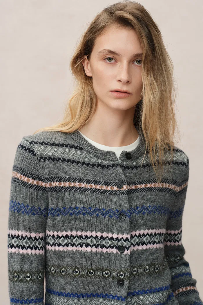 4418-alice-short-cardigan-in-merino-wool-knit-1.webp