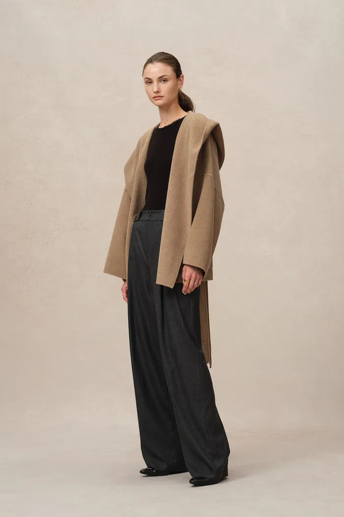 4424-lanza-handcrafted-hooded-double-faced-coat-in-camel-hair-blend-1.webp