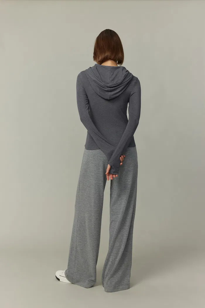 4454-basic-fitted-hoodie-top-in-tencel-wool-knit-1.webp