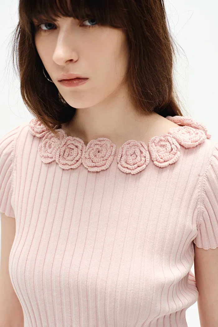 4460-sabrina-floral-sweater-in-silk-cotton-knit-1.webp