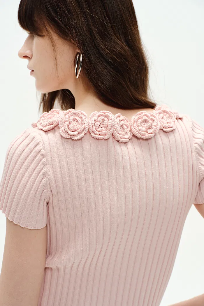 4460-sabrina-floral-sweater-in-silk-cotton-knit-1.webp