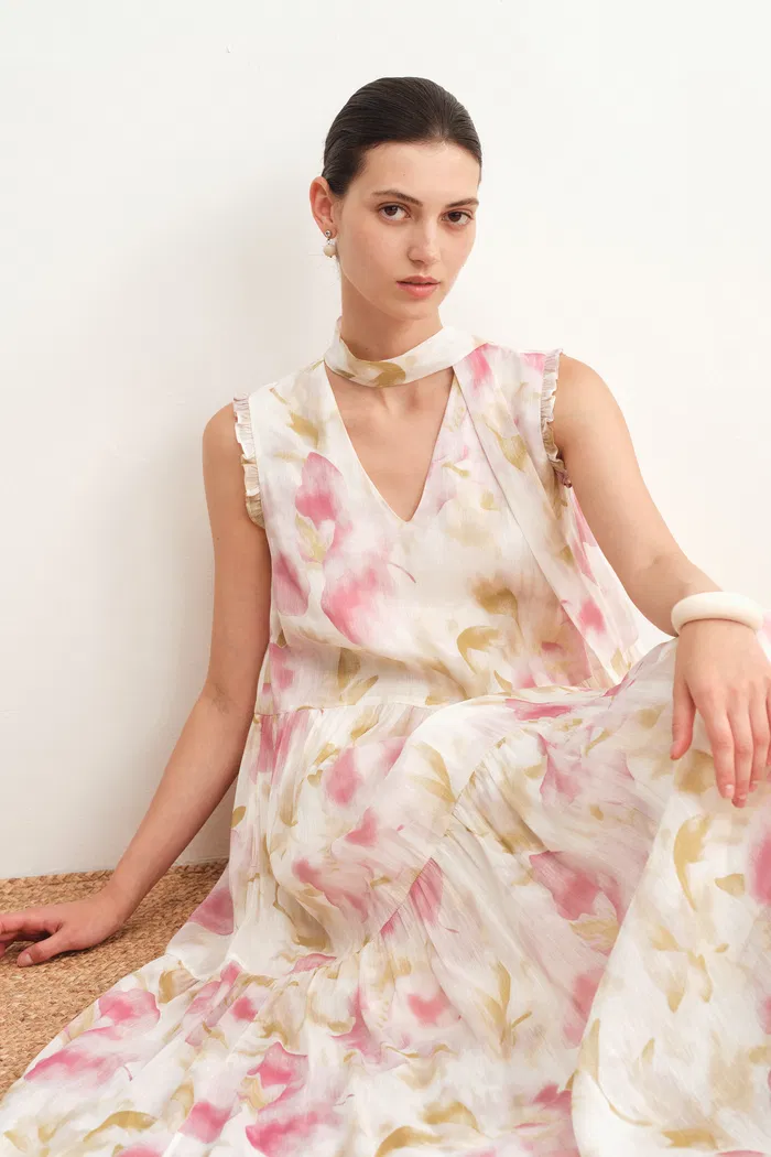 4530-lina-scarf-neck-flora-printed-dress-in-silk-linen-blend-1.webp