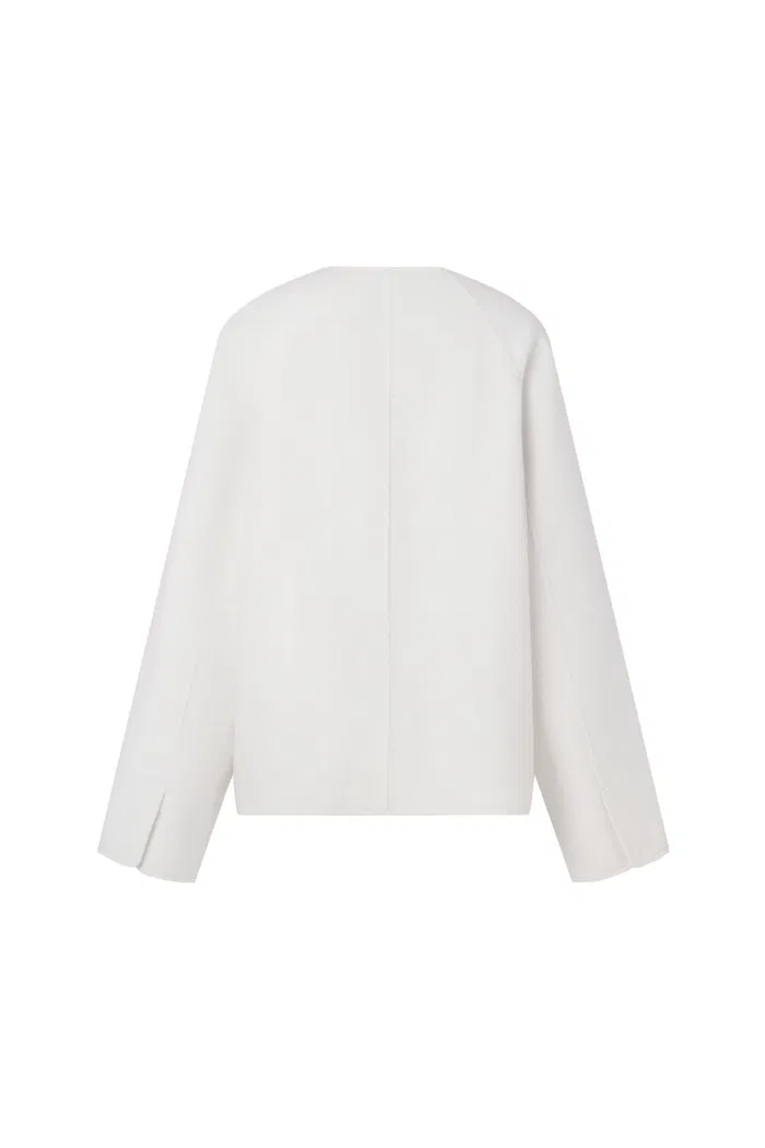 4574-alina-hand-rolled-buttons-wool-jacket-in-australian-merino-twill-1.webp