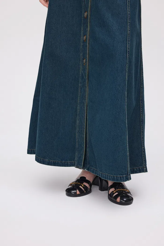 4646-bailey-pocketed-skirt-in-washed-cotton-denim-1.webp