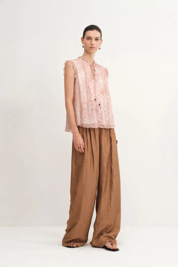 4654-gracia-printed-sleeveless-blouse-in-crepe-georgette-1.webp