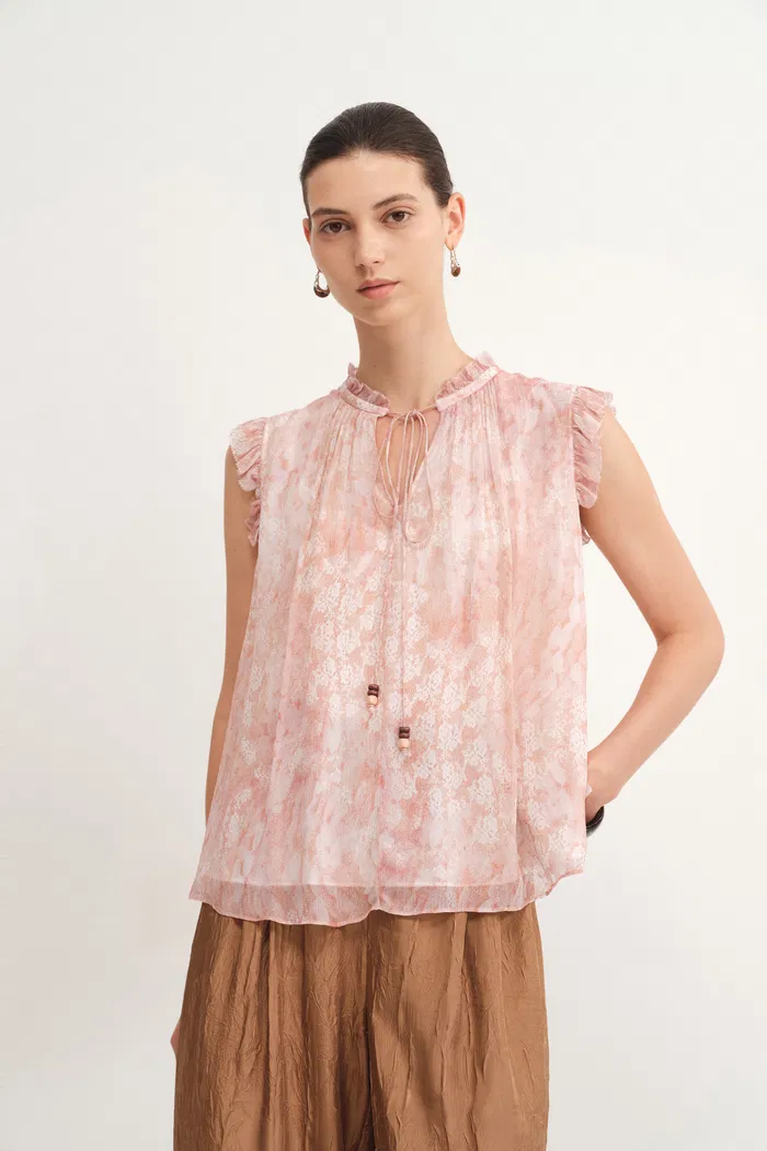 4654-gracia-printed-sleeveless-blouse-in-crepe-georgette-1.webp